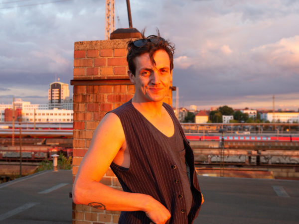 Phillip Gärtner - Bunter Bahnhof UG